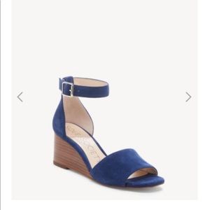 Kenia Sole Society Ankle Strap Wedge. NWT 10.